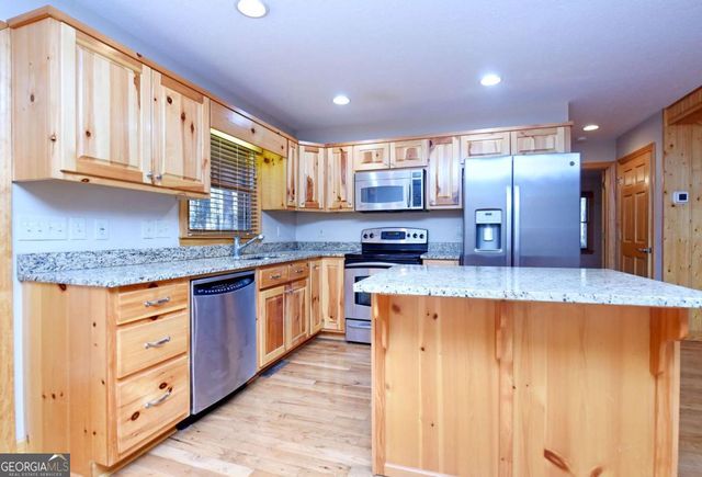 63 Misty Oaks Court, Ellijay, GA 30536