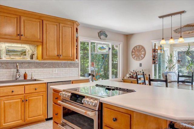 154 Key Lakewood Drive, Moneta, VA 24121
