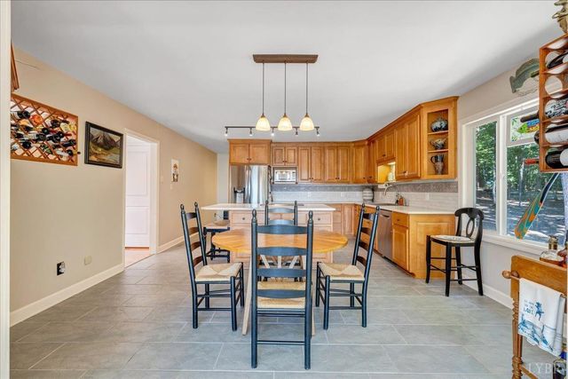 154 Key Lakewood Drive, Moneta, VA 24121