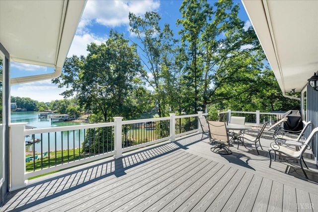 154 Key Lakewood Drive, Moneta, VA 24121