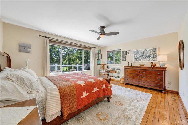 154 Key Lakewood Drive, Moneta, VA 24121