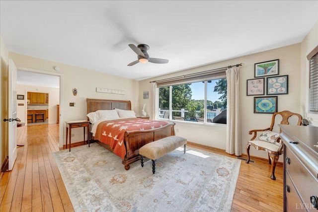 154 Key Lakewood Drive, Moneta, VA 24121