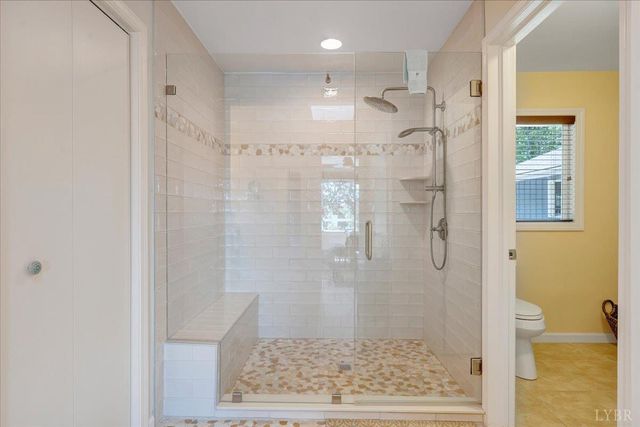 154 Key Lakewood Drive, Moneta, VA 24121