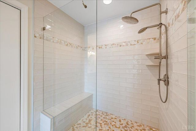 154 Key Lakewood Drive, Moneta, VA 24121