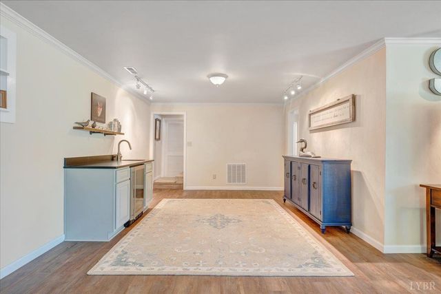 154 Key Lakewood Drive, Moneta, VA 24121