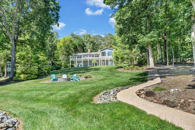154 Key Lakewood Drive, Moneta, VA 24121