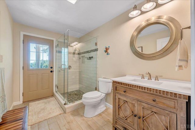 154 Key Lakewood Drive, Moneta, VA 24121