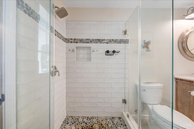 154 Key Lakewood Drive, Moneta, VA 24121