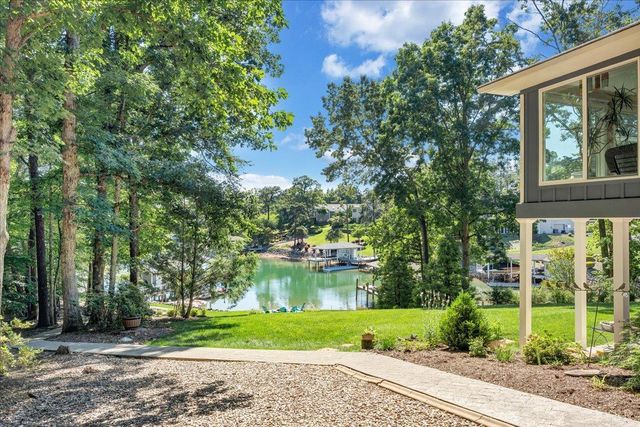 154 Key Lakewood Drive, Moneta, VA 24121