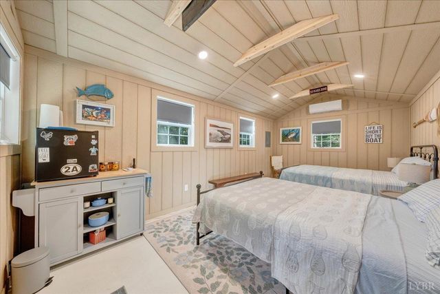 154 Key Lakewood Drive, Moneta, VA 24121