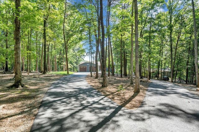 154 Key Lakewood Drive, Moneta, VA 24121