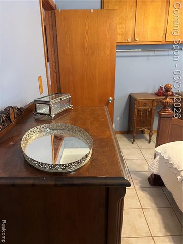 20408 Saint Francis Street, Livonia, MI 48152