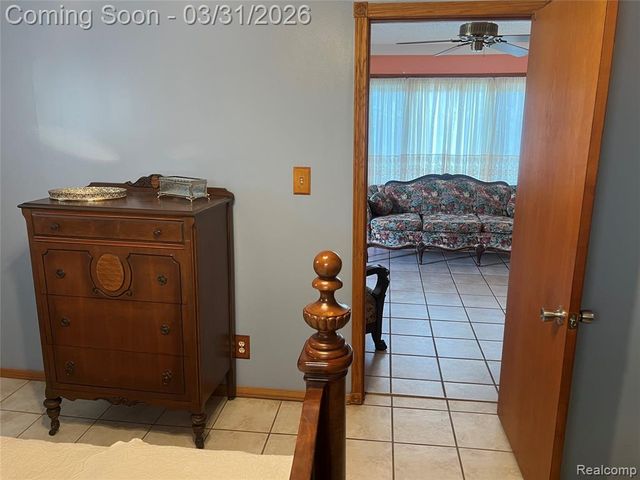 20408 Saint Francis Street, Livonia, MI 48152