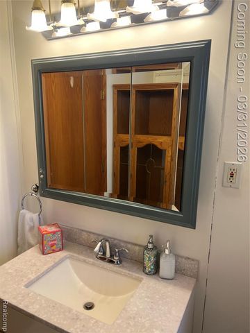 20408 Saint Francis Street, Livonia, MI 48152