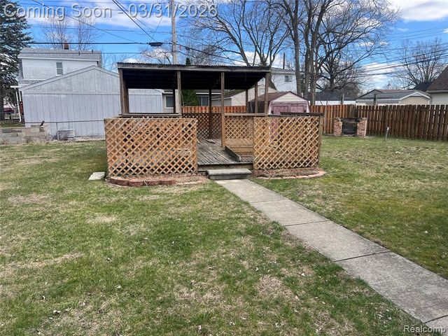 20408 Saint Francis Street, Livonia, MI 48152