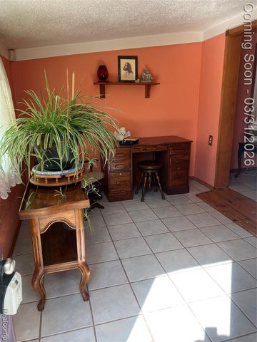 20408 Saint Francis Street, Livonia, MI 48152