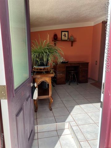 20408 Saint Francis Street, Livonia, MI 48152