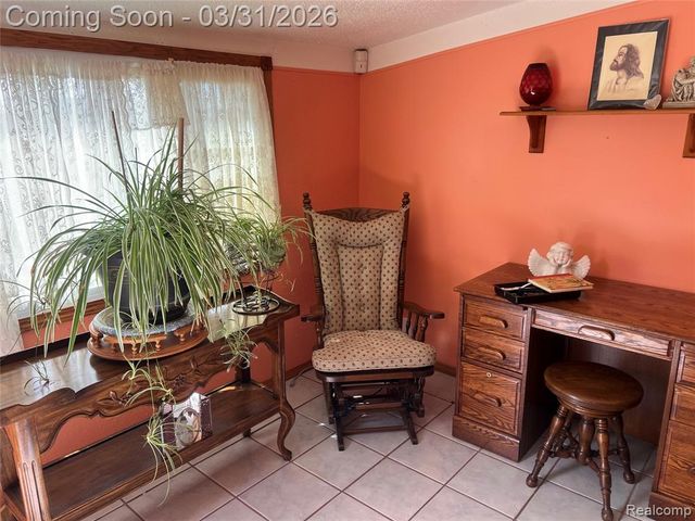 20408 Saint Francis Street, Livonia, MI 48152