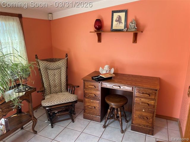 20408 Saint Francis Street, Livonia, MI 48152