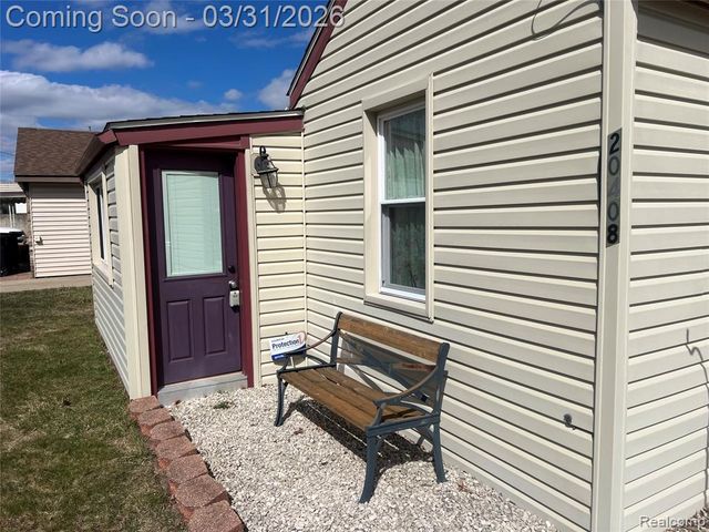 20408 Saint Francis Street, Livonia, MI 48152