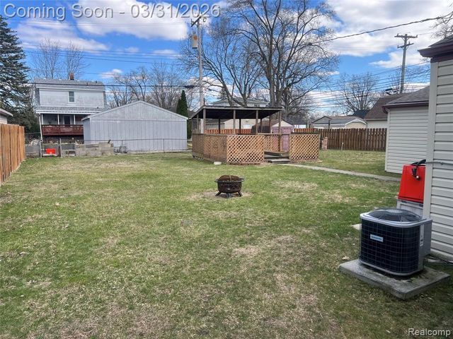 20408 Saint Francis Street, Livonia, MI 48152