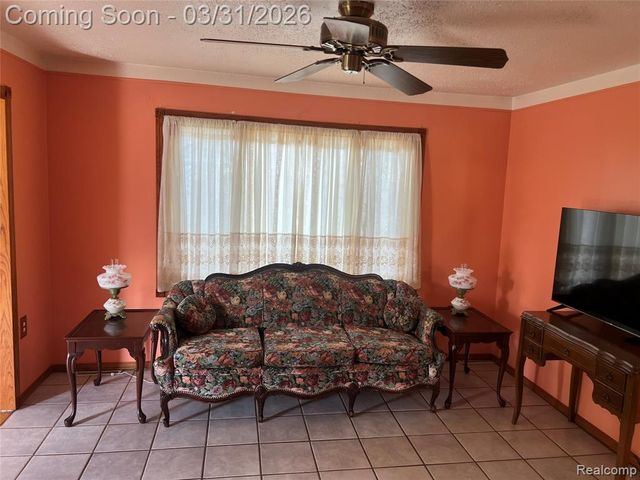 20408 Saint Francis Street, Livonia, MI 48152