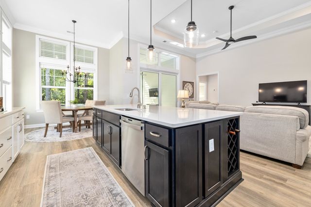 212 Starlit Way, Myrtle Beach, SC 29579