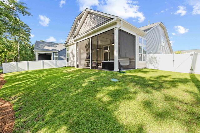 212 Starlit Way, Myrtle Beach, SC 29579