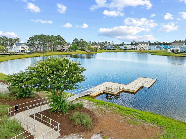 212 Starlit Way, Myrtle Beach, SC 29579