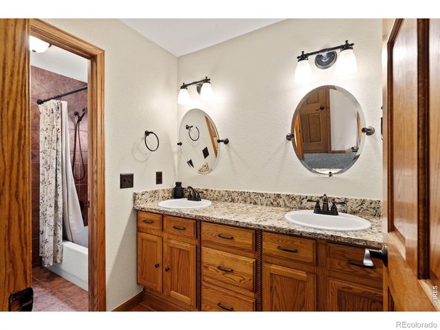 4601 Twin Peaks Court, Loveland, CO 80537
