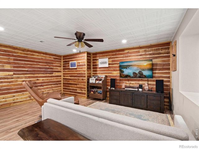 4601 Twin Peaks Court, Loveland, CO 80537