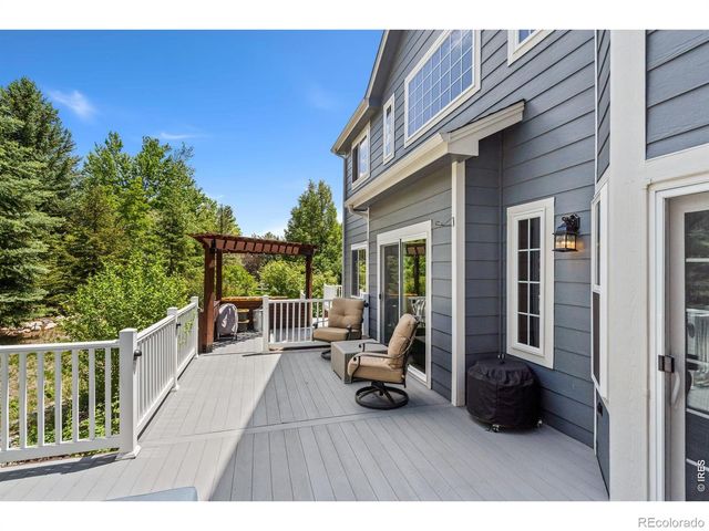 4601 Twin Peaks Court, Loveland, CO 80537