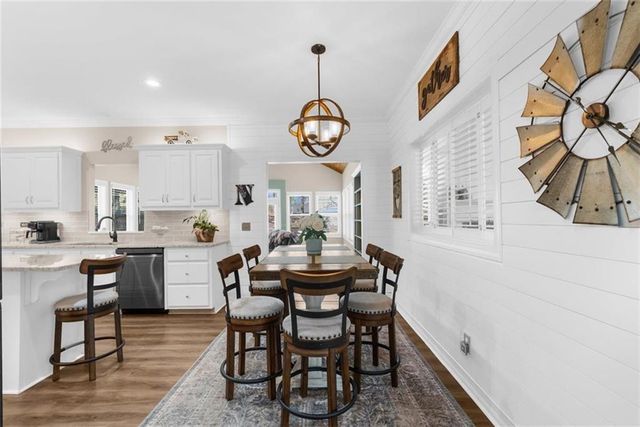 2638 Waters Edge Drive, Gainesville, GA 30504