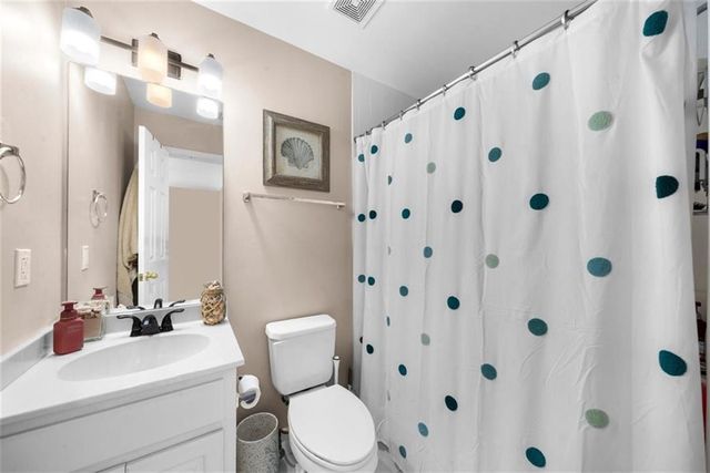 2638 Waters Edge Drive, Gainesville, GA 30504
