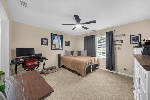 2638 Waters Edge Drive, Gainesville, GA 30504