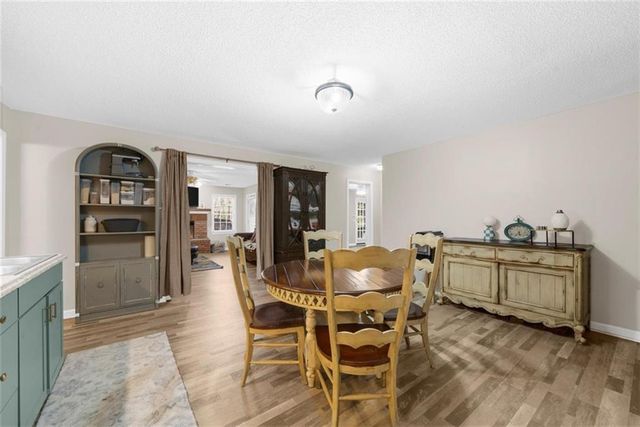 2638 Waters Edge Drive, Gainesville, GA 30504