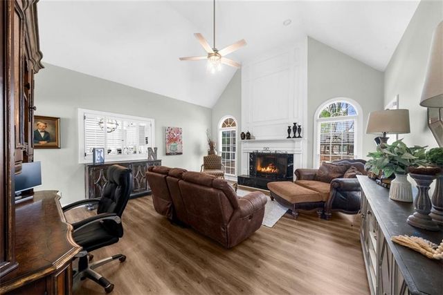 2638 Waters Edge Drive, Gainesville, GA 30504