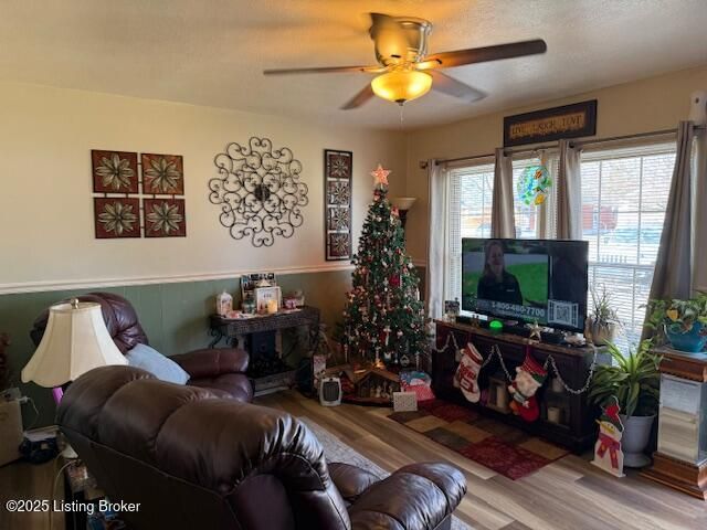 7703 Mango Dr, Louisville, KY 40258