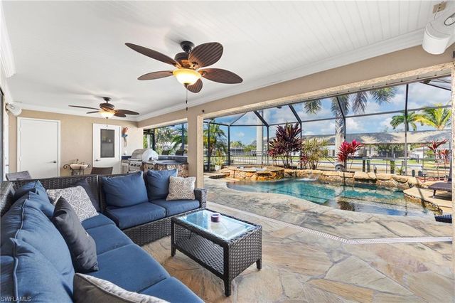 1412 Windsor CT, Cape Coral, FL 33904