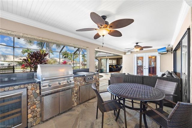1412 Windsor CT, Cape Coral, FL 33904
