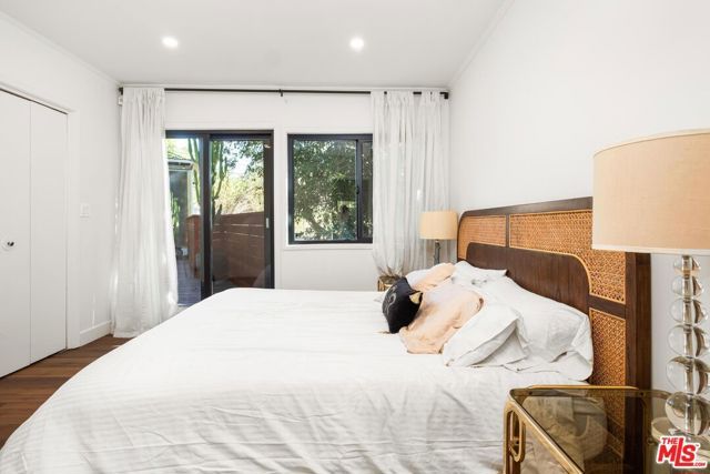 2108 Tavern Trail, Los Angeles, CA 90046