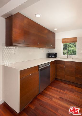 2108 Tavern Trail, Los Angeles, CA 90046