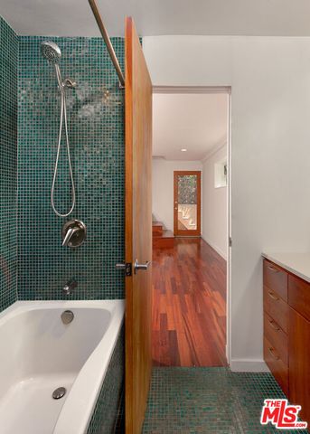 2108 Tavern Trail, Los Angeles, CA 90046