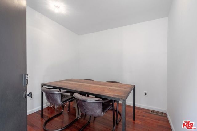 2108 Tavern Trail, Los Angeles, CA 90046