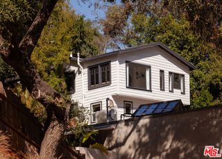 2108 Tavern Trail, Los Angeles, CA 90046