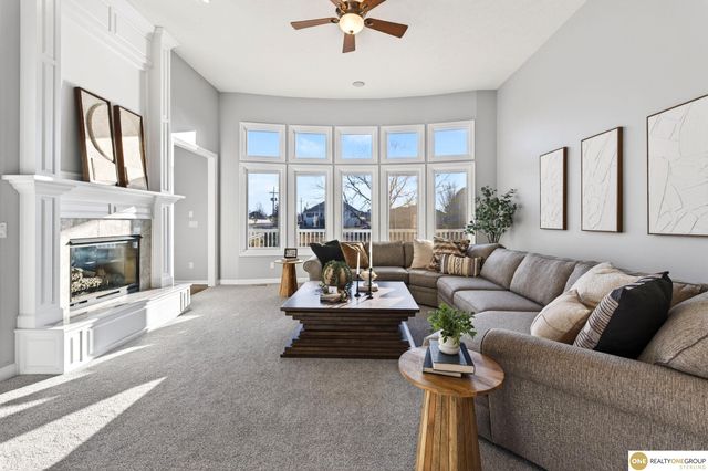 9901 S 176th Street, Omaha, NE 68136