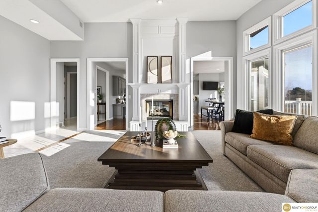 9901 S 176th Street, Omaha, NE 68136