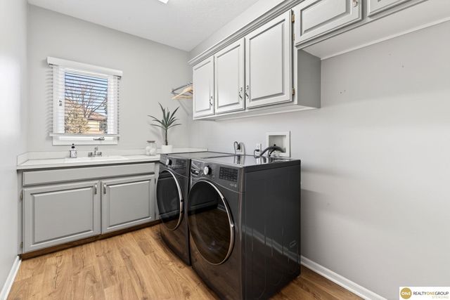 9901 S 176th Street, Omaha, NE 68136