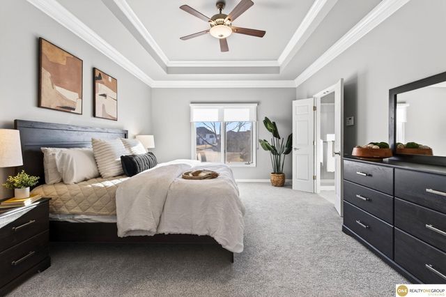 9901 S 176th Street, Omaha, NE 68136