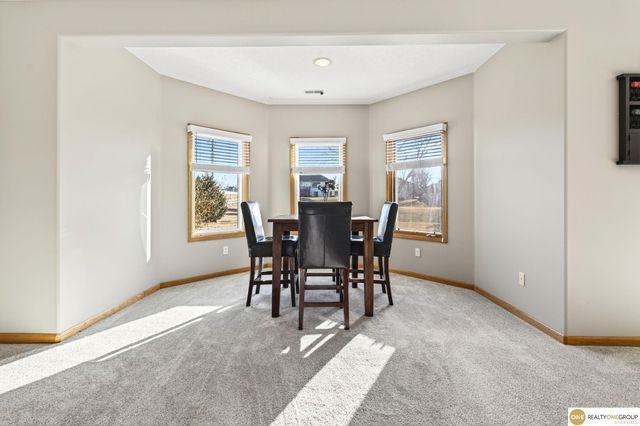 9901 S 176th Street, Omaha, NE 68136